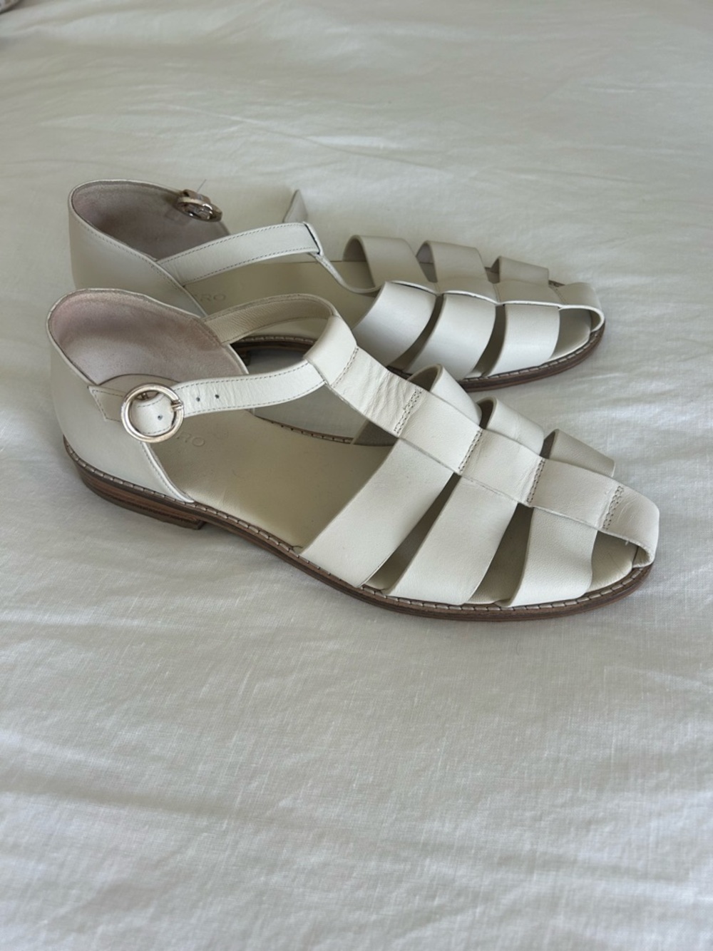 Anthropologie Pilcro Ivory Leather Fisherman Sandals with Ankle Buckle